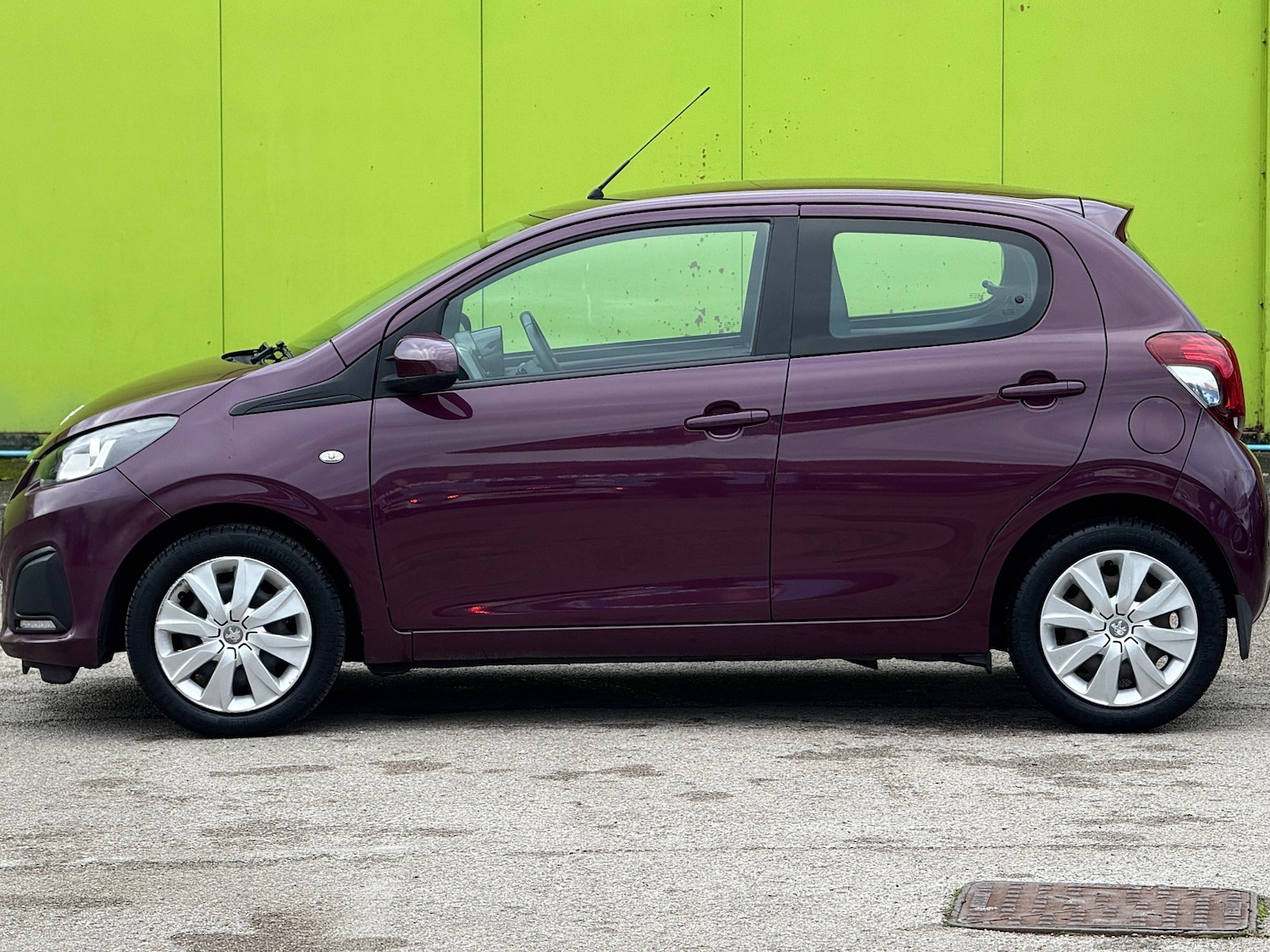 Used Peugeot 108 2016 for sale - 76526762: Photo 7