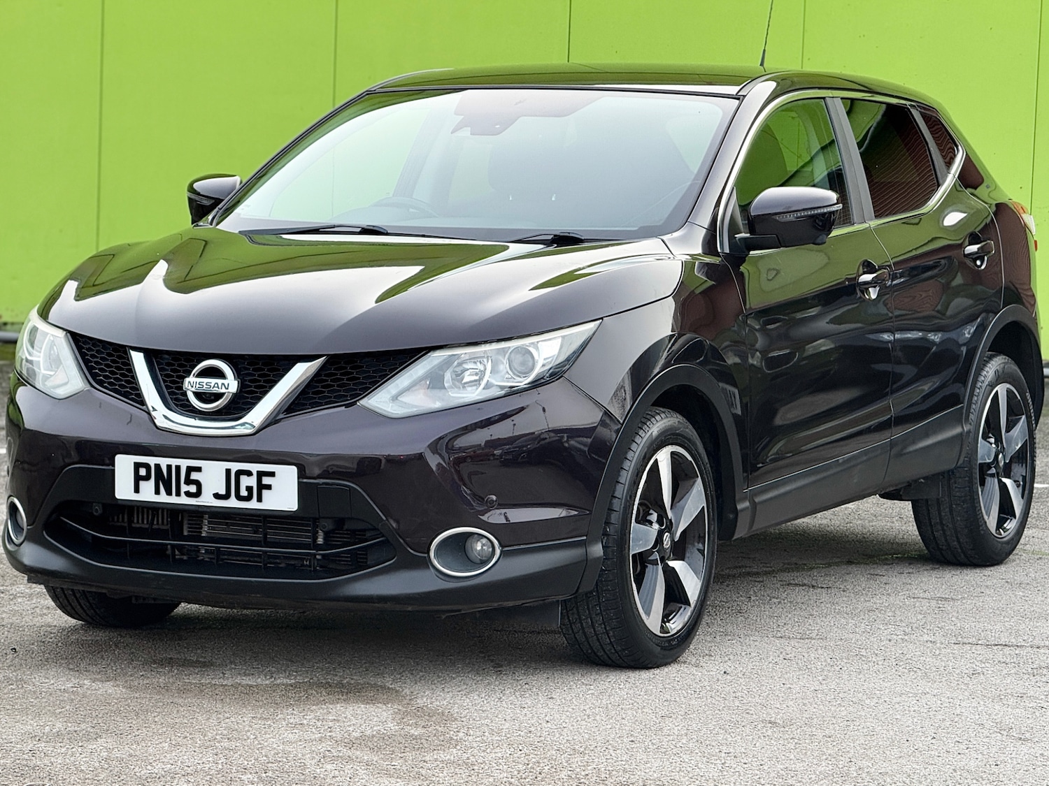 Used Nissan Qashqai 2015 for sale - 77564318: Photo 2