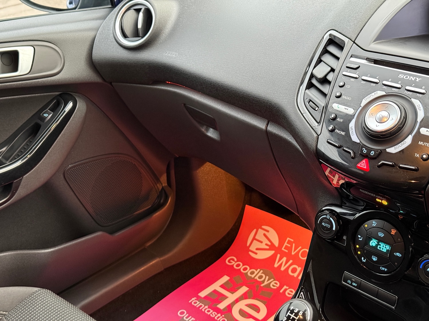 Used Ford Fiesta 2015 for sale - 78036289: Photo 15