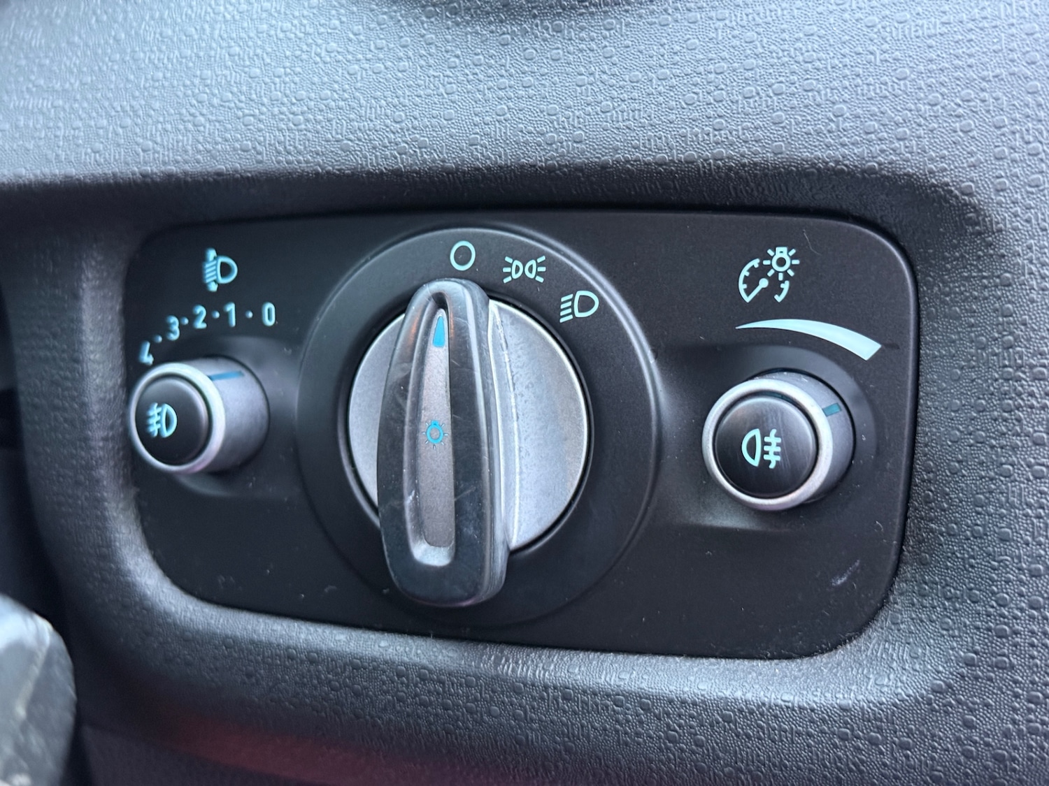 Used Ford Fiesta 2013 for sale - 77041040: Photo 19