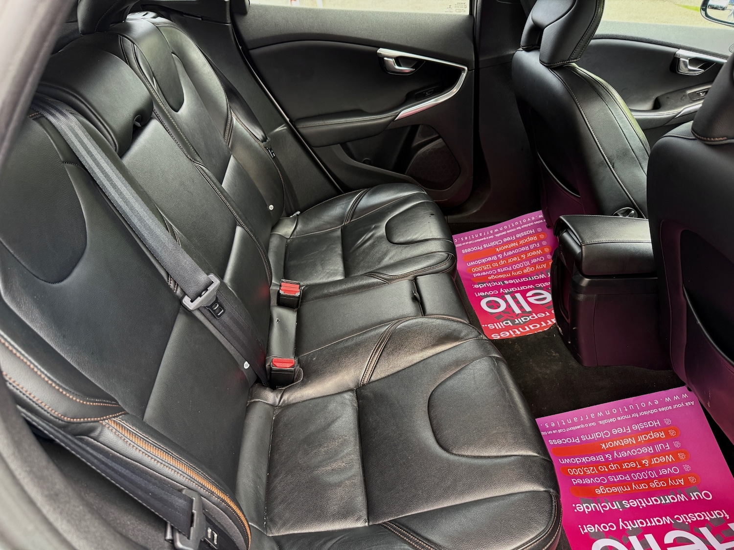 Used Volvo V40 2015 for sale - 77564327: Photo 11