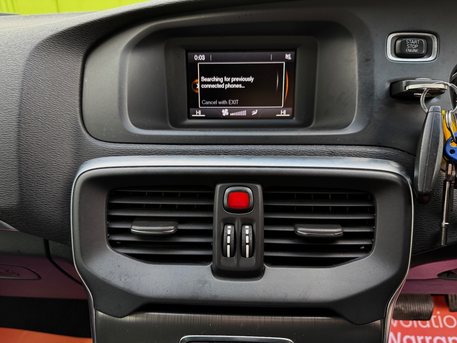 Used Volvo V40 2015 for sale - 77564327: Photo 18