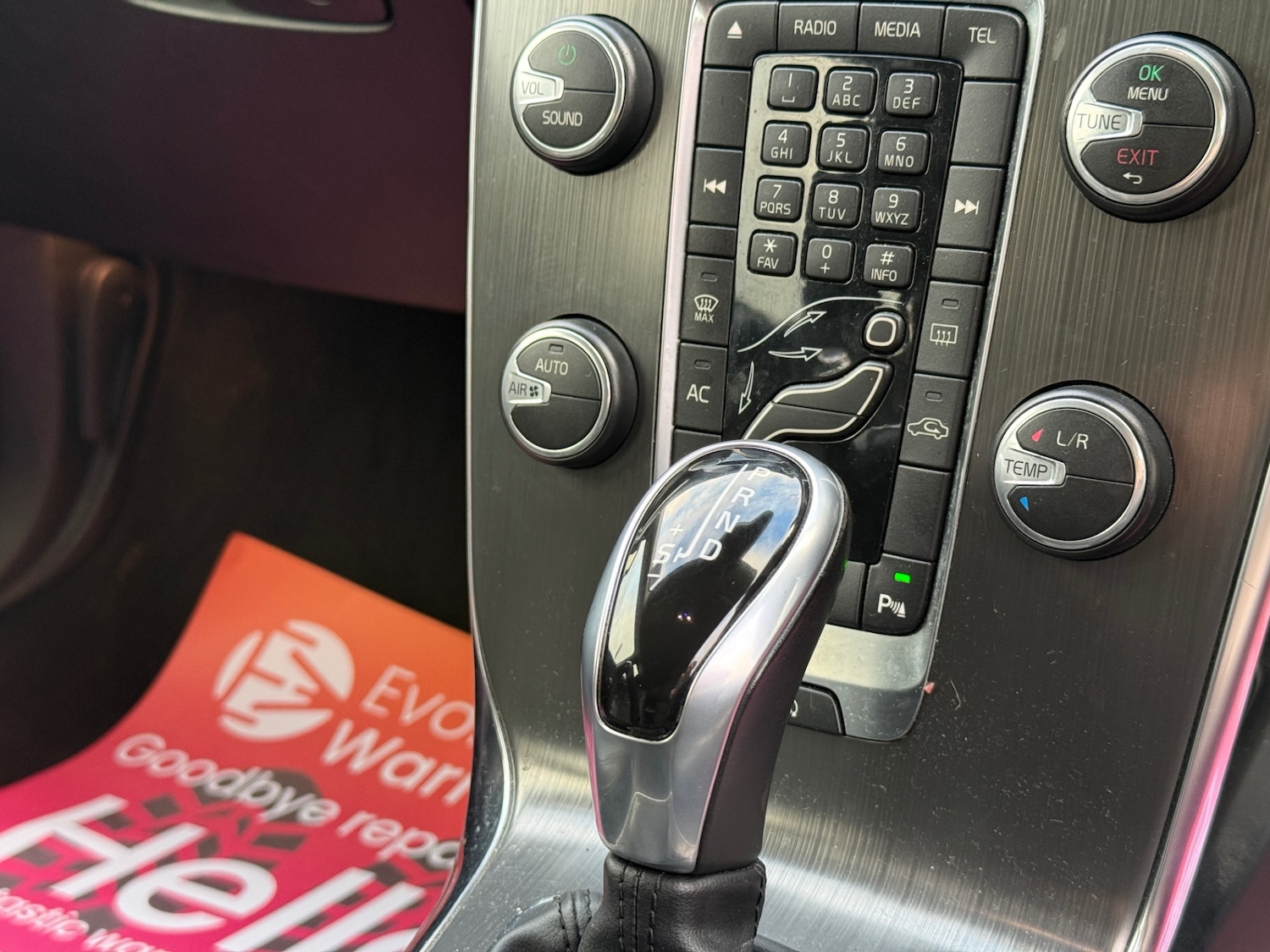 Used Volvo V40 2015 for sale - 77564327: Photo 22