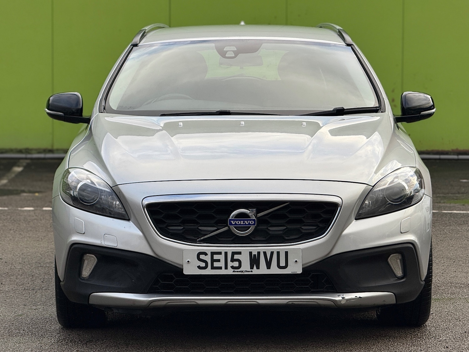 Used Volvo V40 2015 for sale - 77564327: Photo 3