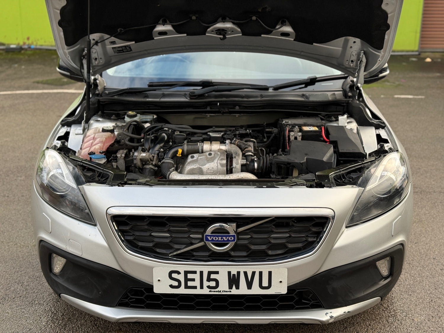 Used Volvo V40 2015 for sale - 77564327: Photo 9