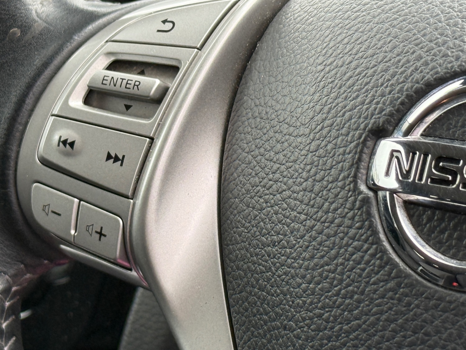 Used Nissan Qashqai 2016 for sale - 77918215: Photo 18