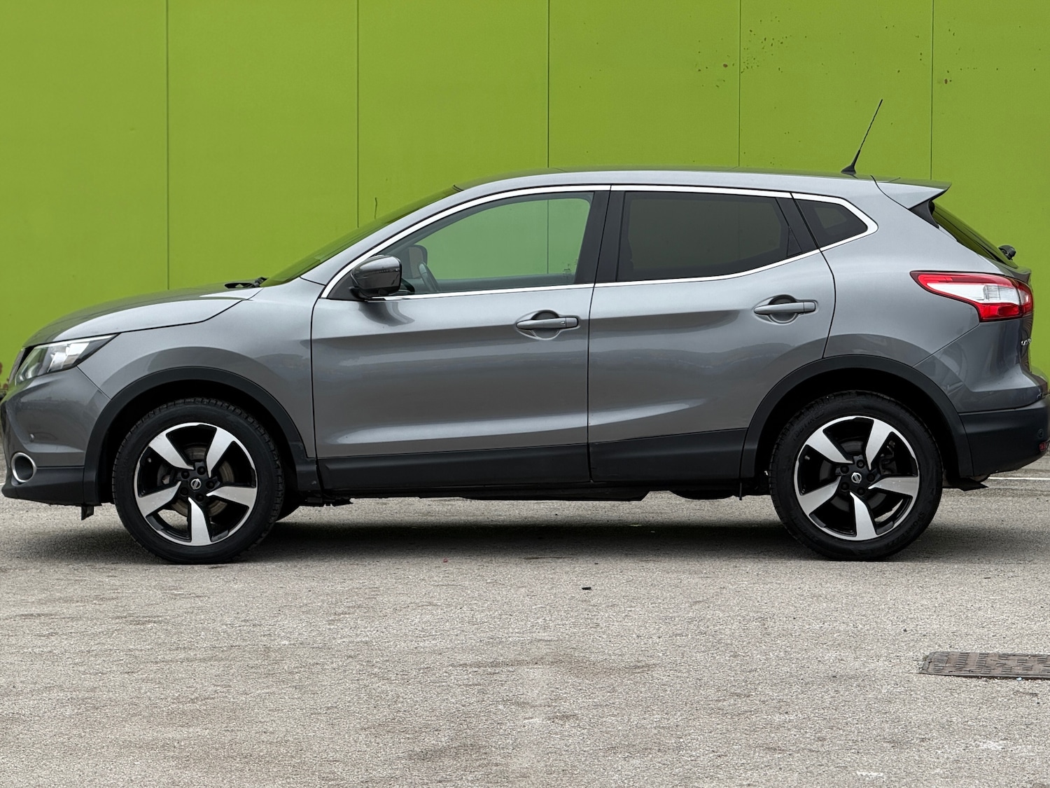 Used Nissan Qashqai 2016 for sale - 77918215: Photo 5