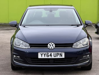 Used Volkswagen Golf 2015 for sale - 77063750: Photo