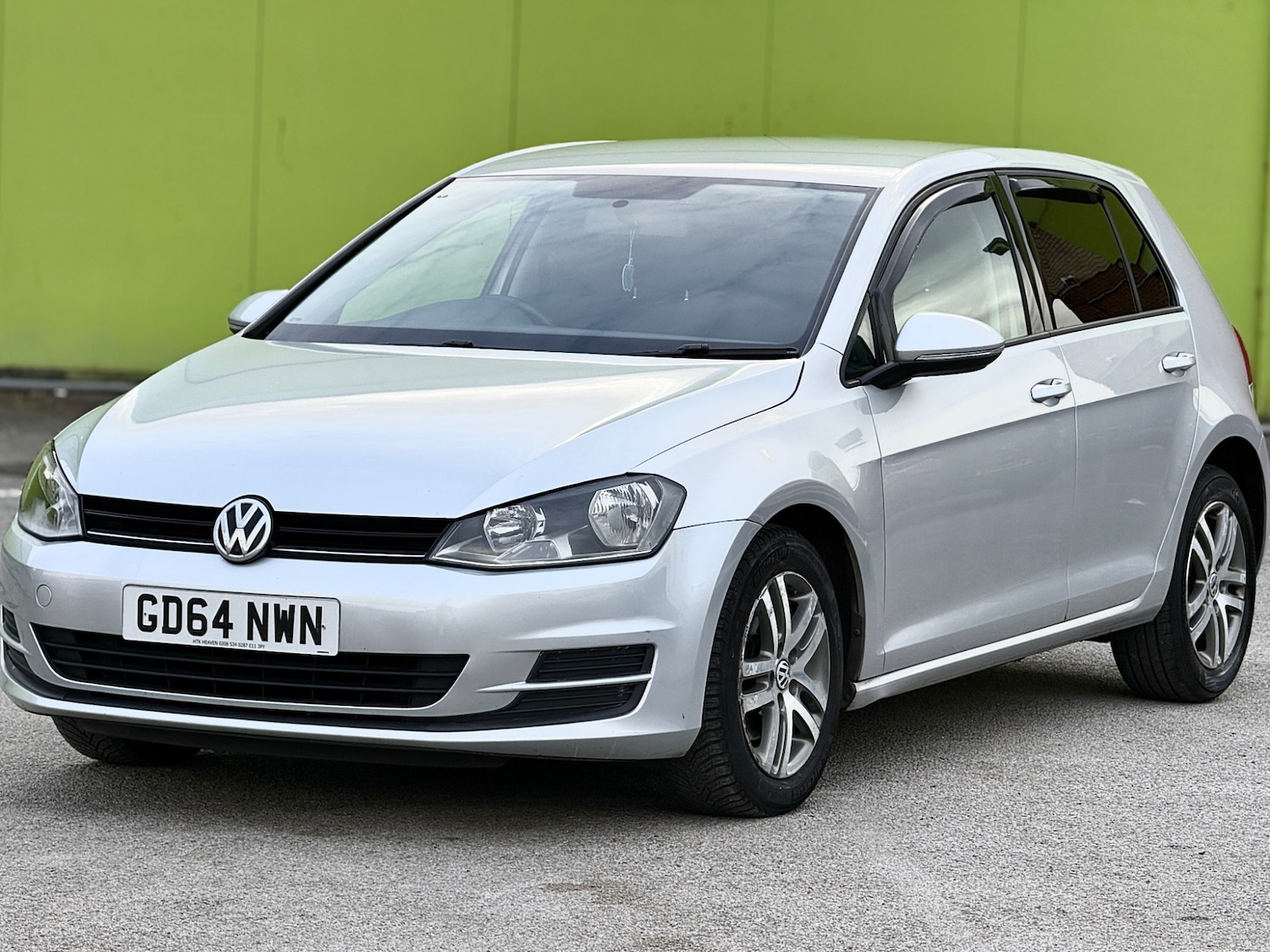 Used Volkswagen Golf 2015 for sale - 78036263: Photo 2