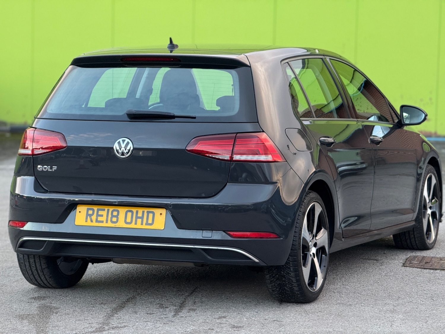 Used Volkswagen Golf 2018 for sale - 76428435: Photo 6