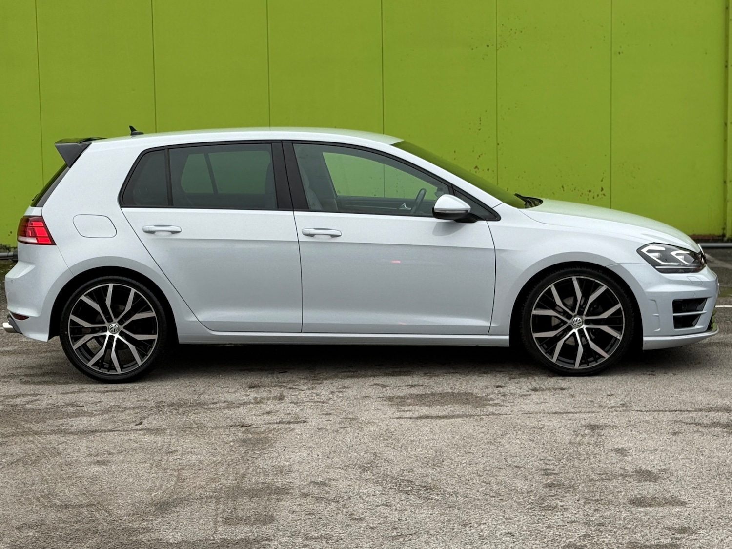 Used Volkswagen Golf 2018 for sale - 77041046: Photo 10