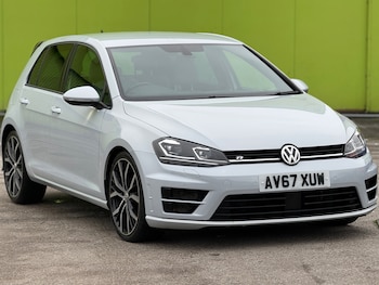 Used Volkswagen Golf 2018 for sale - 77041046: Photo
