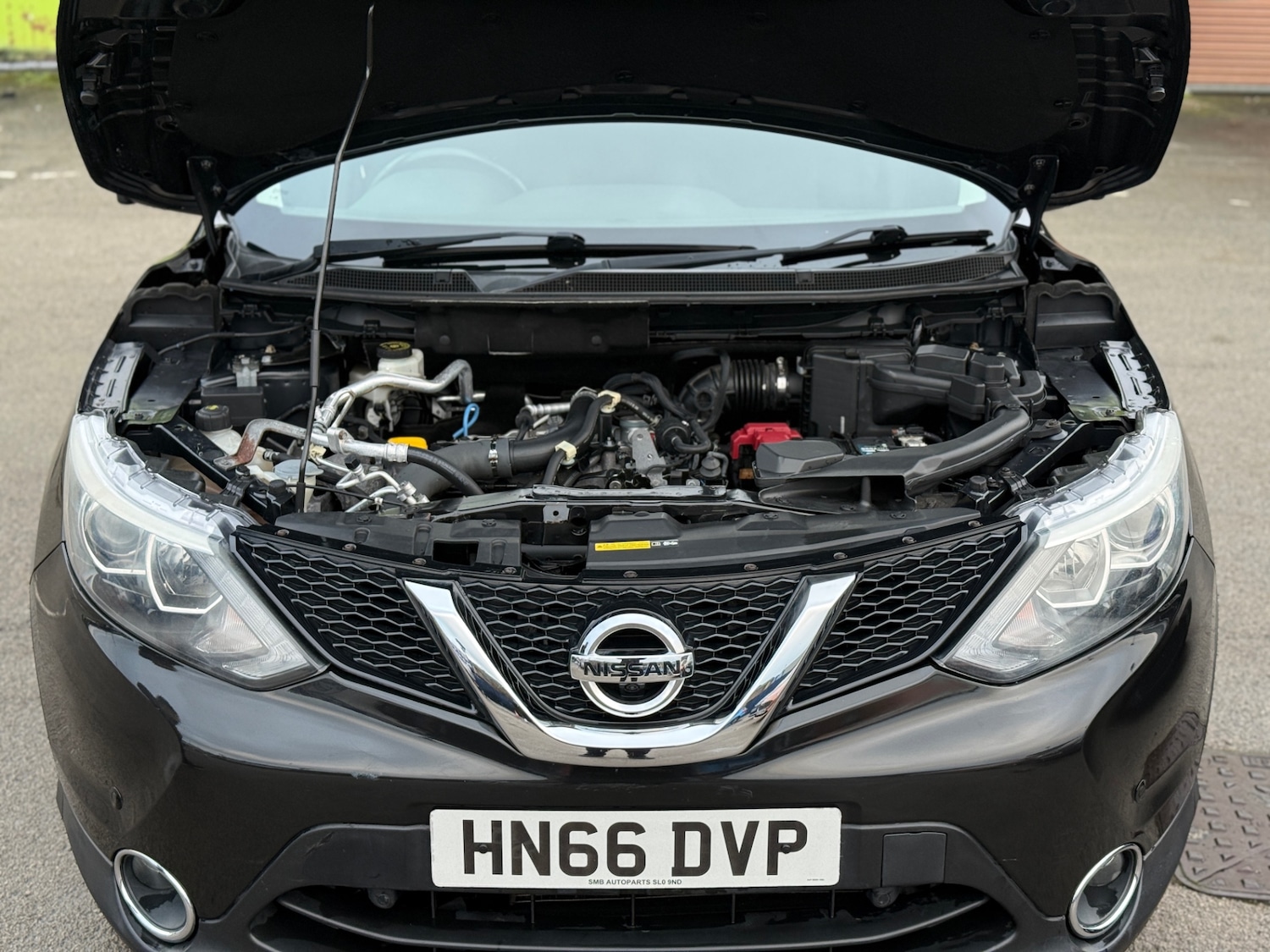 Used Nissan Qashqai 2016 for sale - 77247678: Photo 10