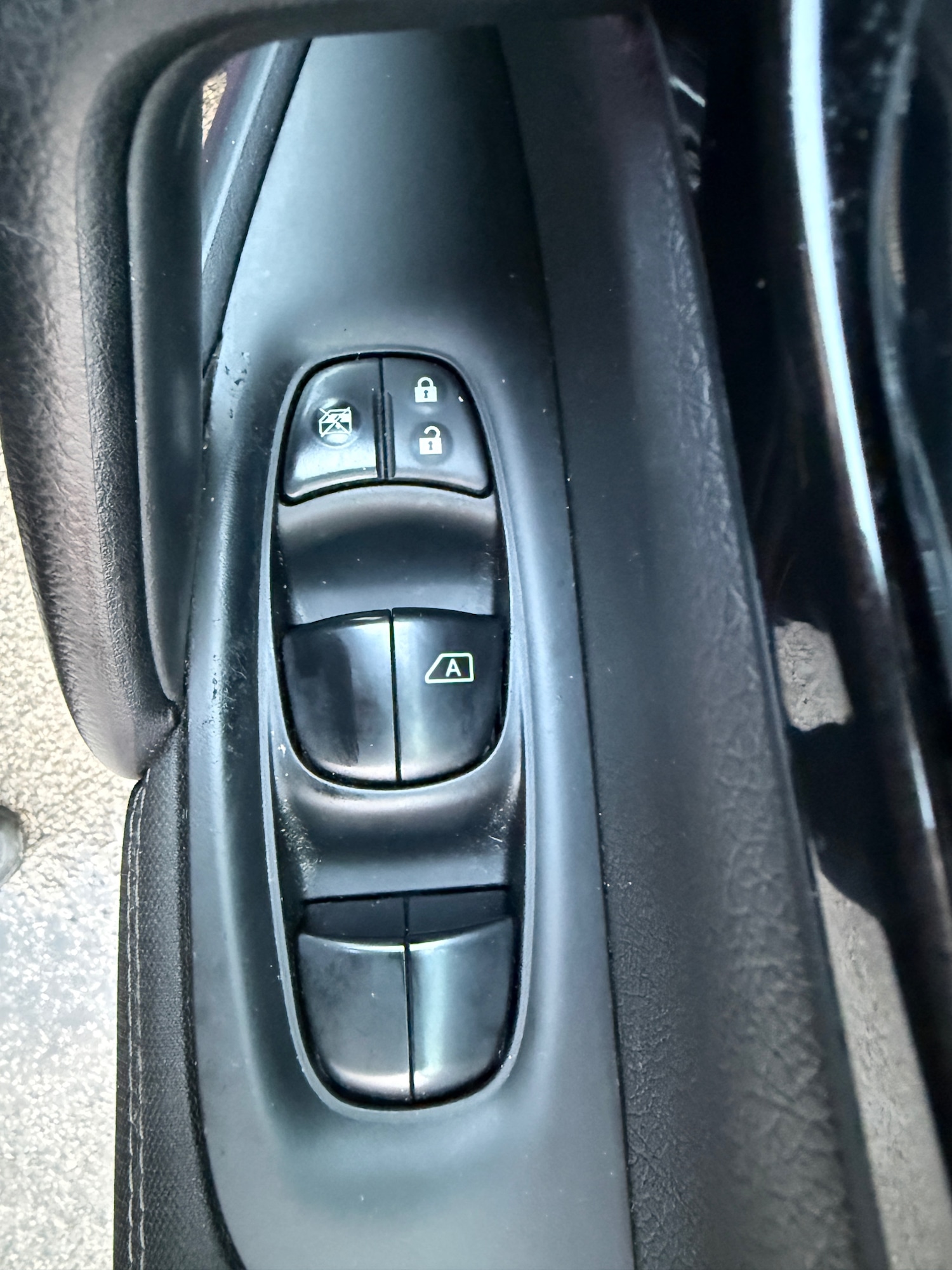 Used Nissan Qashqai 2016 for sale - 77247678: Photo 18