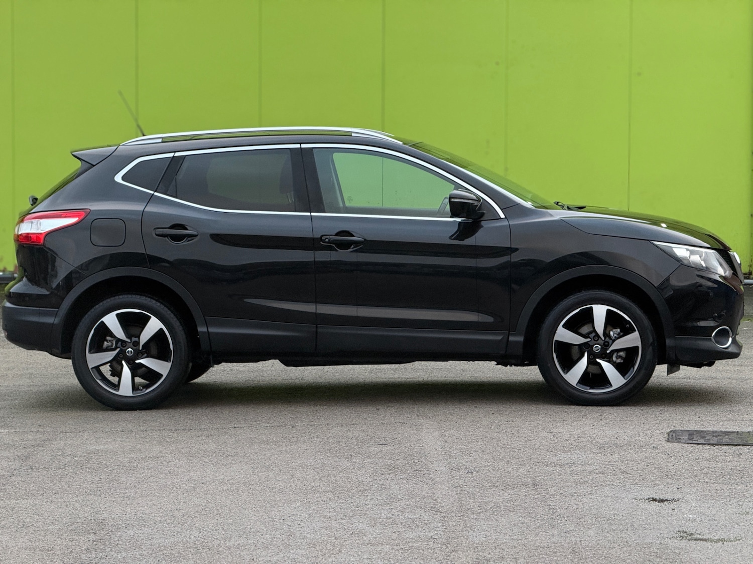 Used Nissan Qashqai 2016 for sale - 77247678: Photo 8