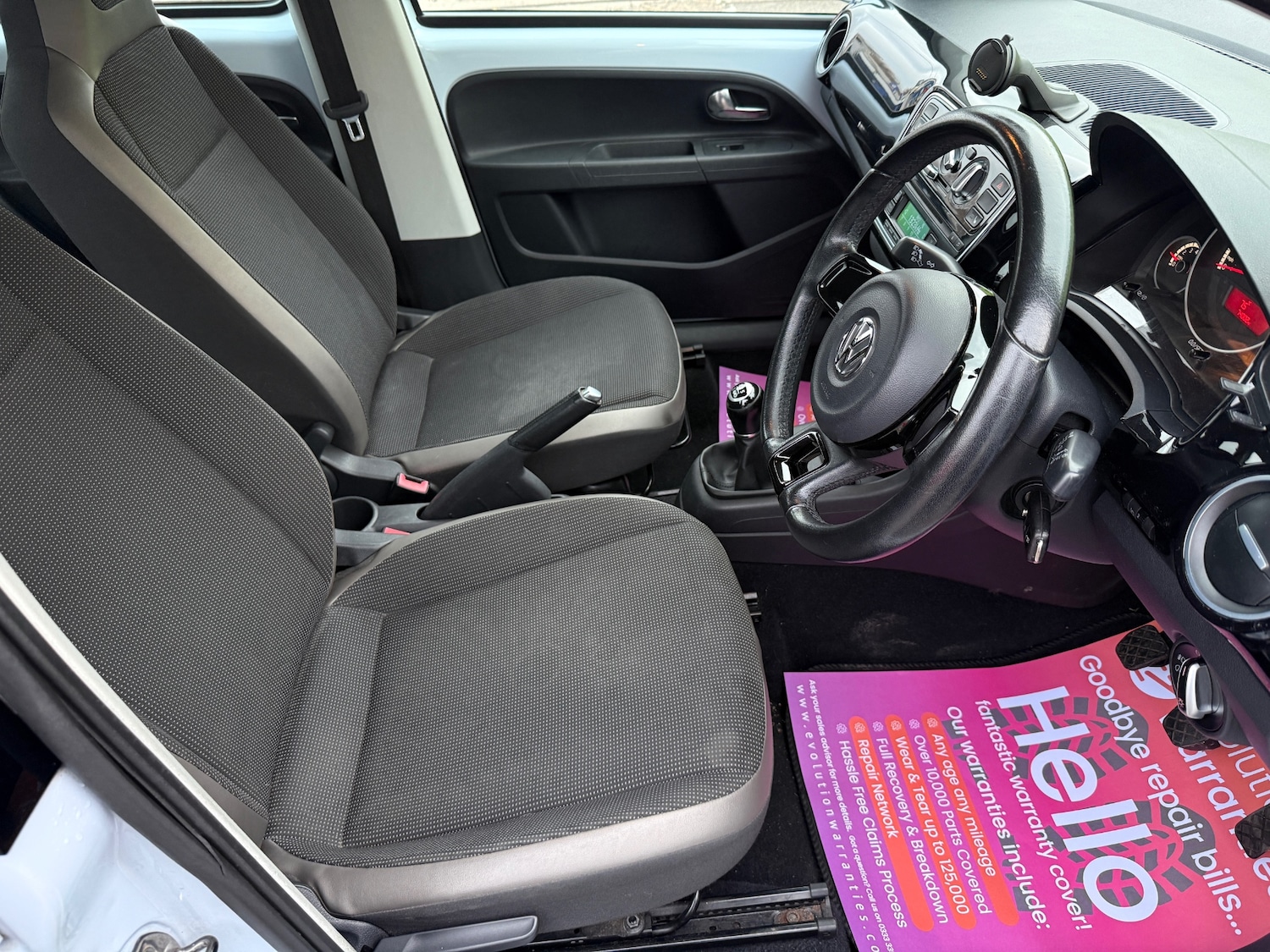 Used Volkswagen up! 2013 for sale - 77399963: Photo 15