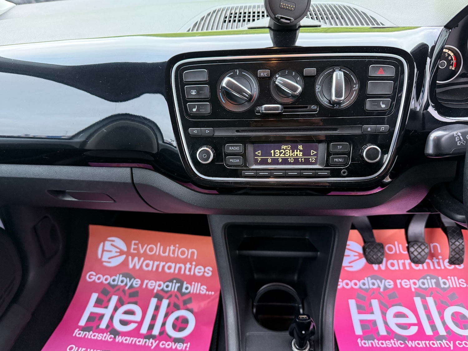 Used Volkswagen up! 2013 for sale - 77399963: Photo 19