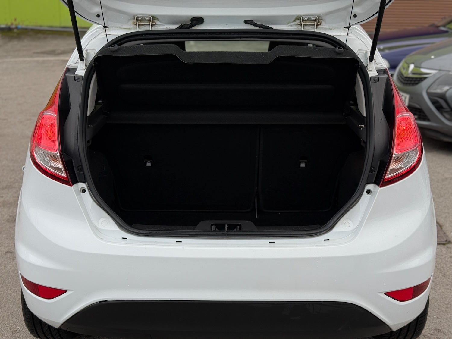 Used Ford Fiesta 2016 for sale - 77834670: Photo 10