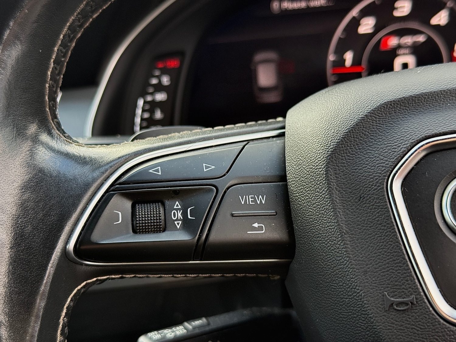 Used Audi Q7 2018 for sale - 76527265: Photo 25