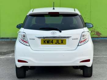 Used Toyota Yaris 2014 for sale - 74959812: Photo