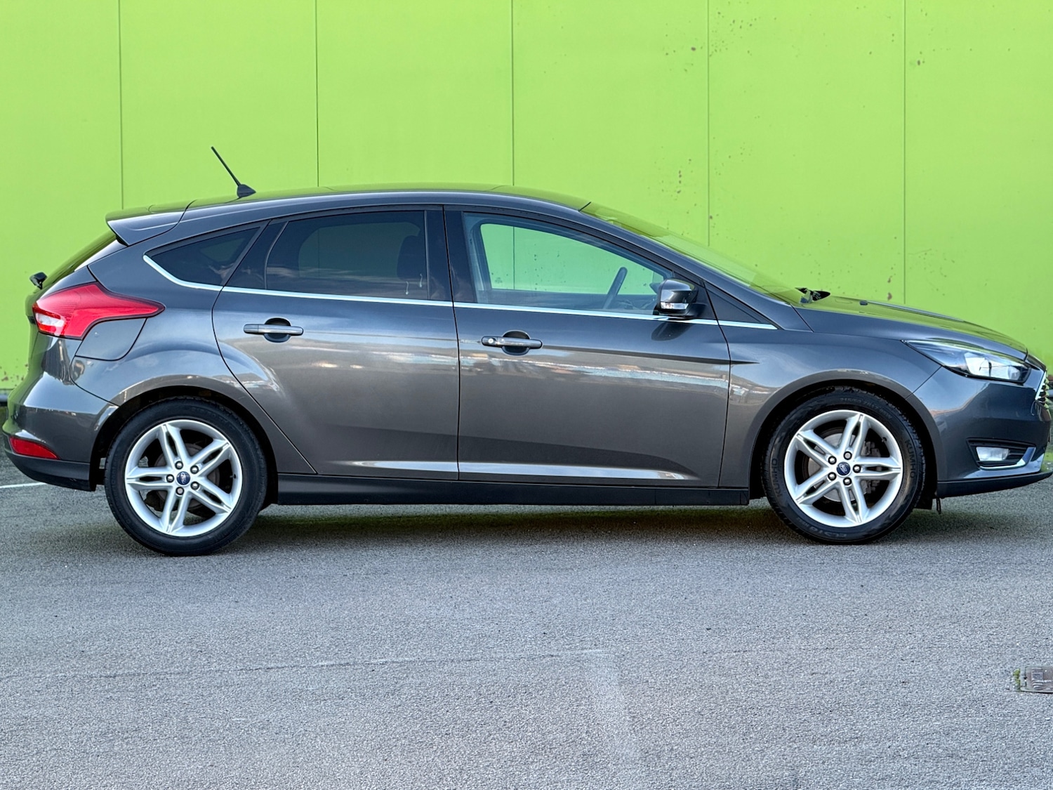 Used Ford Focus 2018 for sale - 77247609: Photo 7