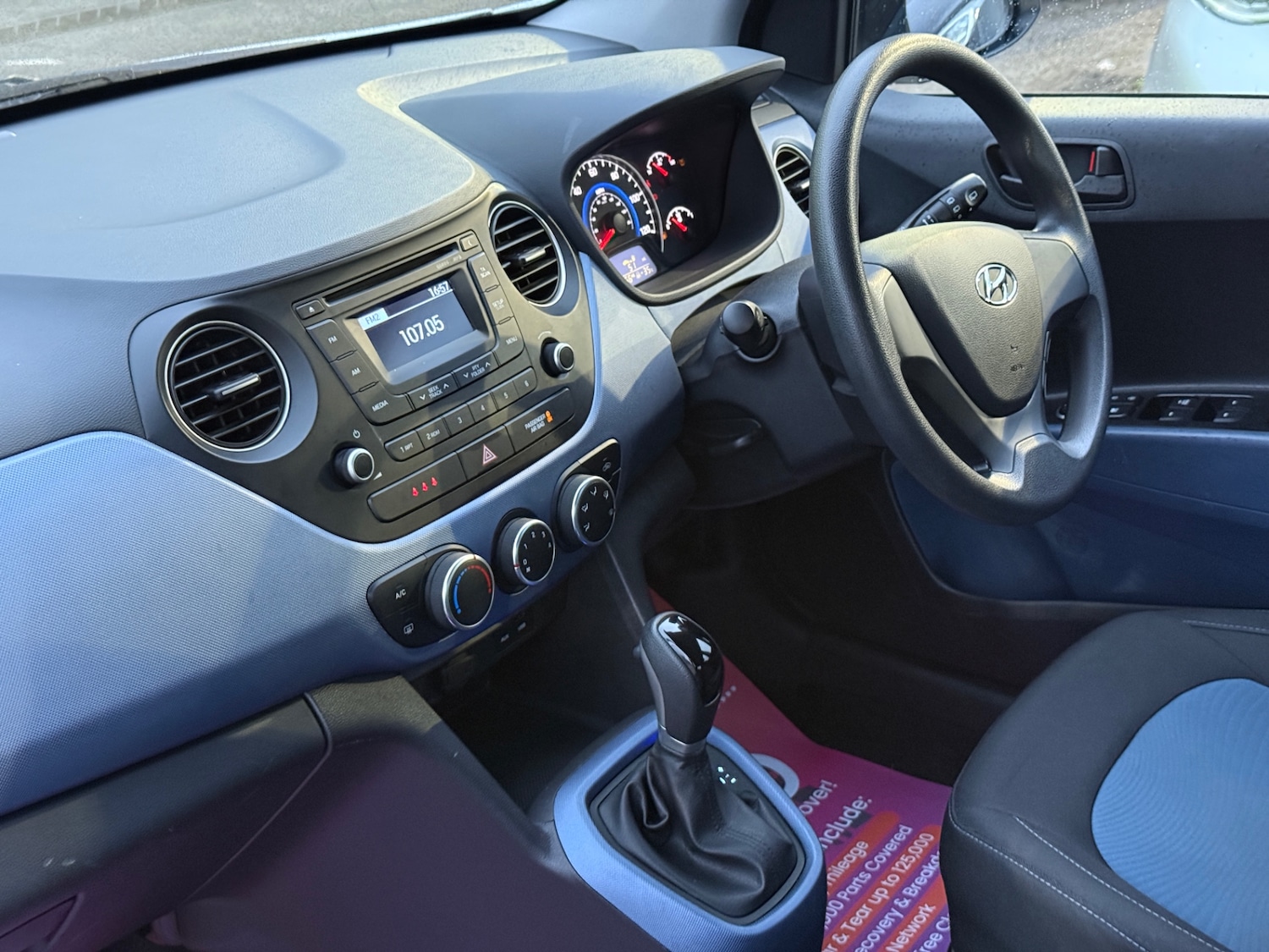 Used Hyundai i10 2014 for sale - 76526759: Photo 14