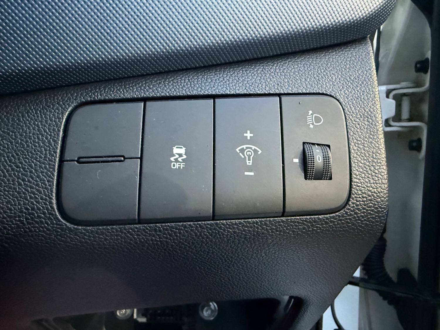 Used Hyundai i10 2014 for sale - 76526759: Photo 19