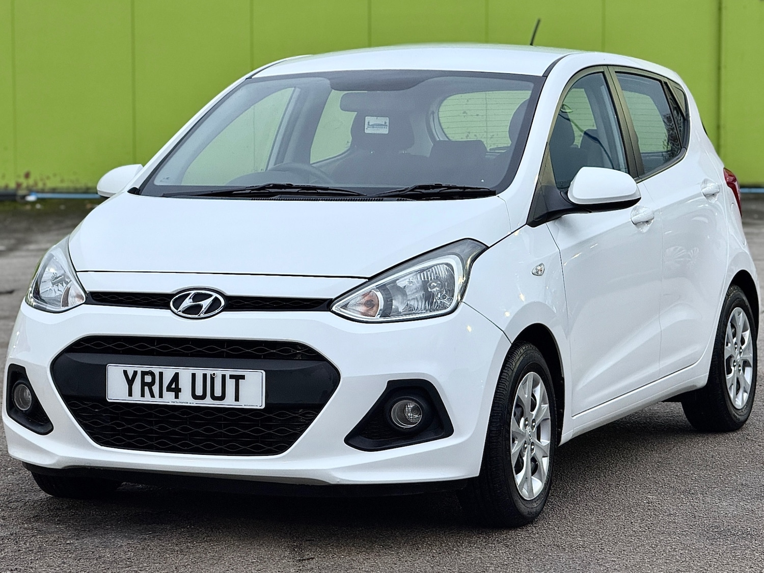 Used Hyundai i10 2014 for sale - 76526759: Photo 2