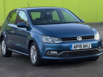 Used Volkswagen Polo 2015 for sale - 79390427: Photo