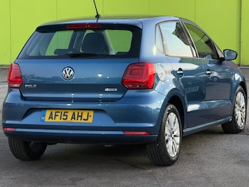 Used Volkswagen Polo 2015 for sale - 79390427: Photo