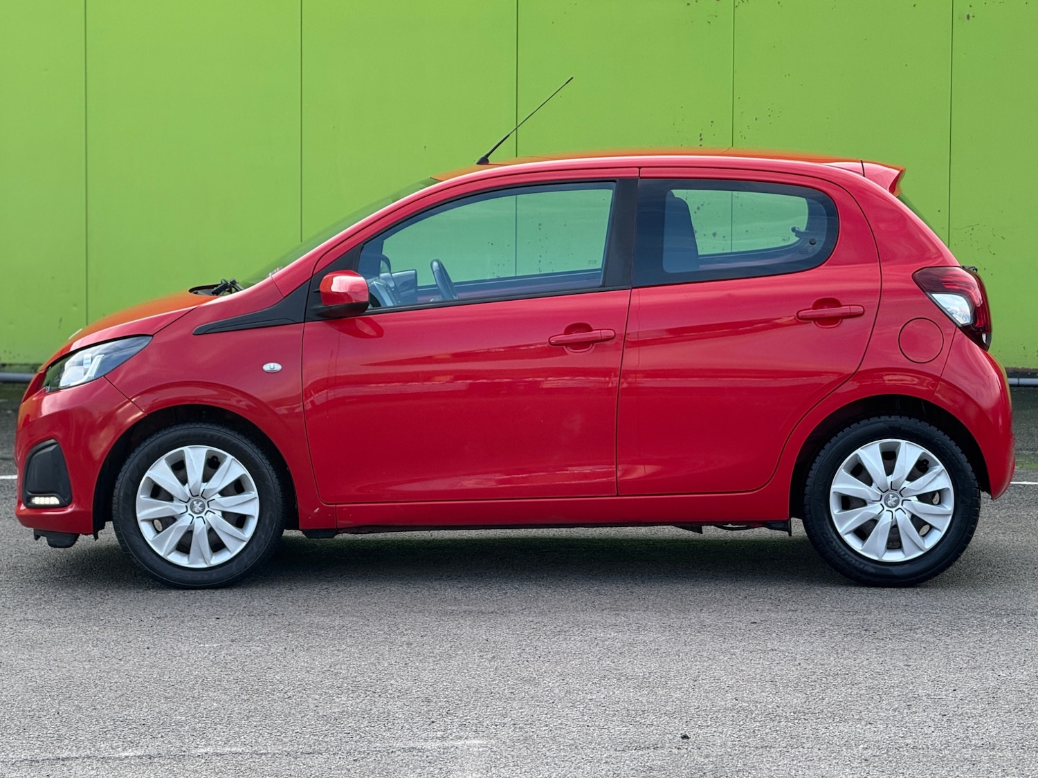 Used Peugeot 108 2016 for sale - 77397005: Photo 7