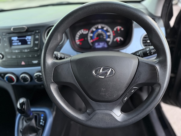 Used Hyundai i10 2014 for sale - 75544385: Photo 15