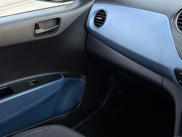 Used Hyundai i10 2014 for sale - 75544385: Photo 16