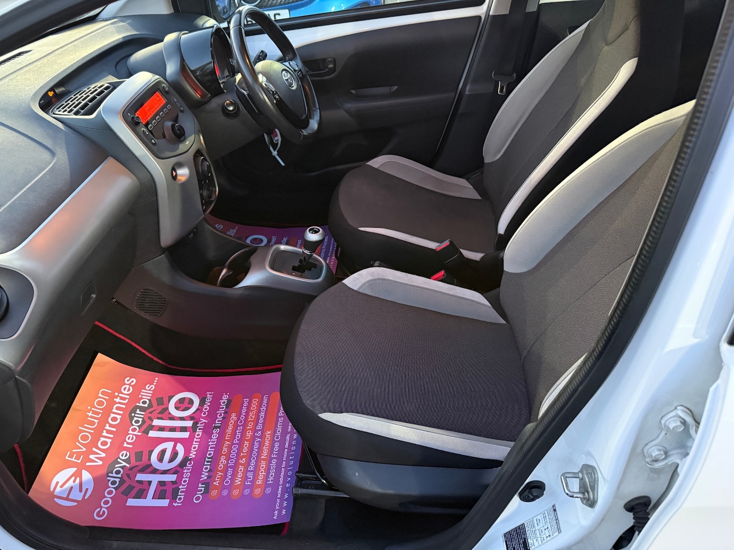 Used Toyota AYGO 2015 for sale - 77157366: Photo 14