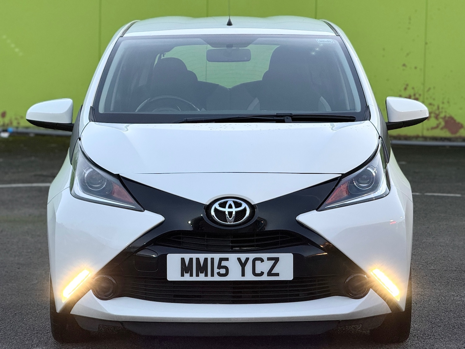 Used Toyota AYGO 2015 for sale - 77157366: Photo 2