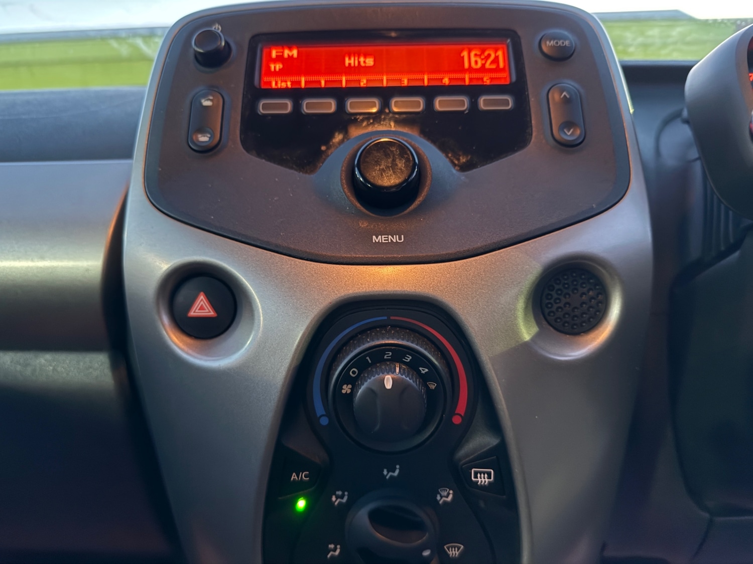 Used Toyota AYGO 2015 for sale - 77157366: Photo 20