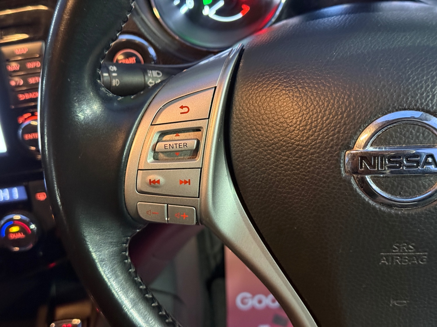 Used Nissan Qashqai 2015 for sale - 77041495: Photo 20