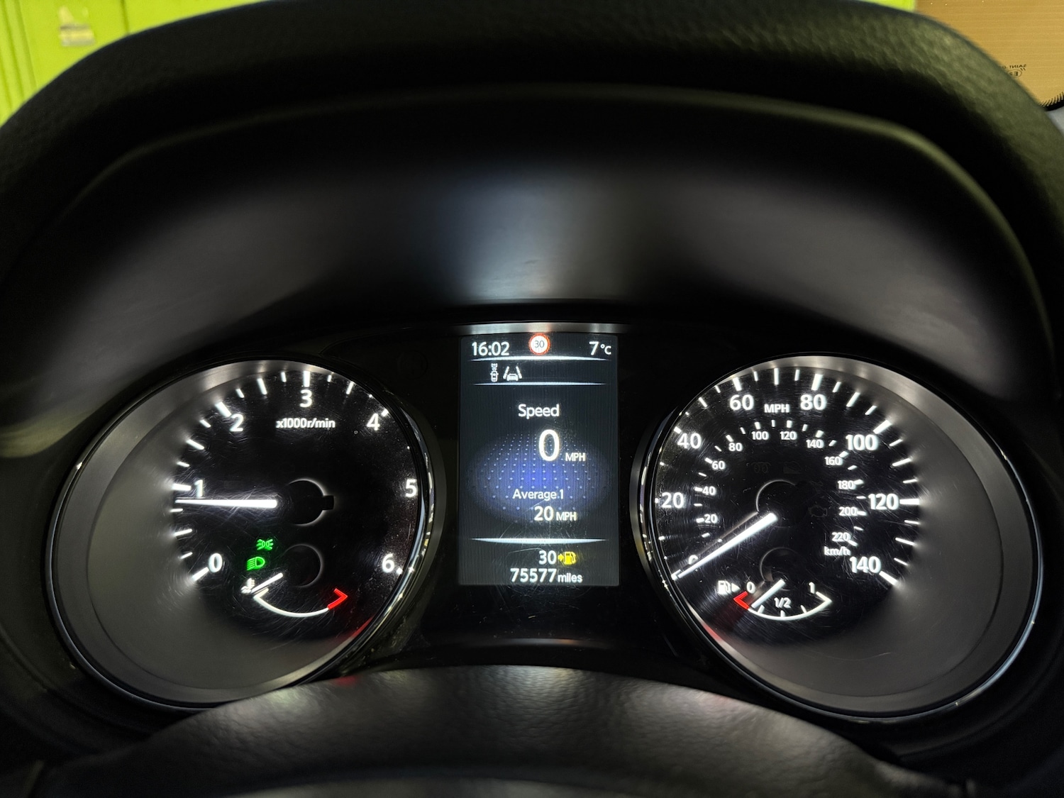 Used Nissan Qashqai 2015 for sale - 77041495: Photo 24