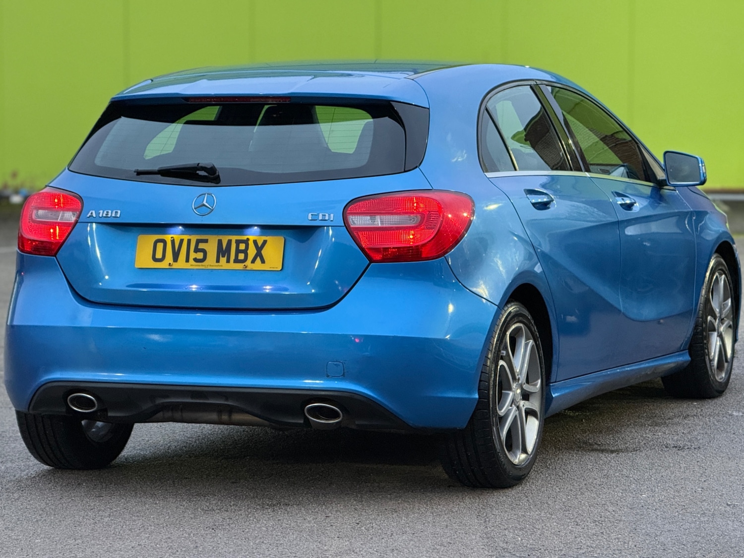 Used Mercedes-Benz A-Class 2015 for sale - 77247646: Photo 4