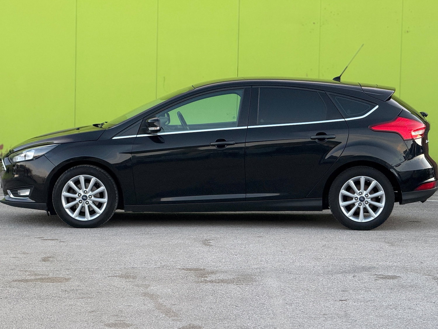 Used Ford Focus 2015 for sale - 78148480: Photo 8