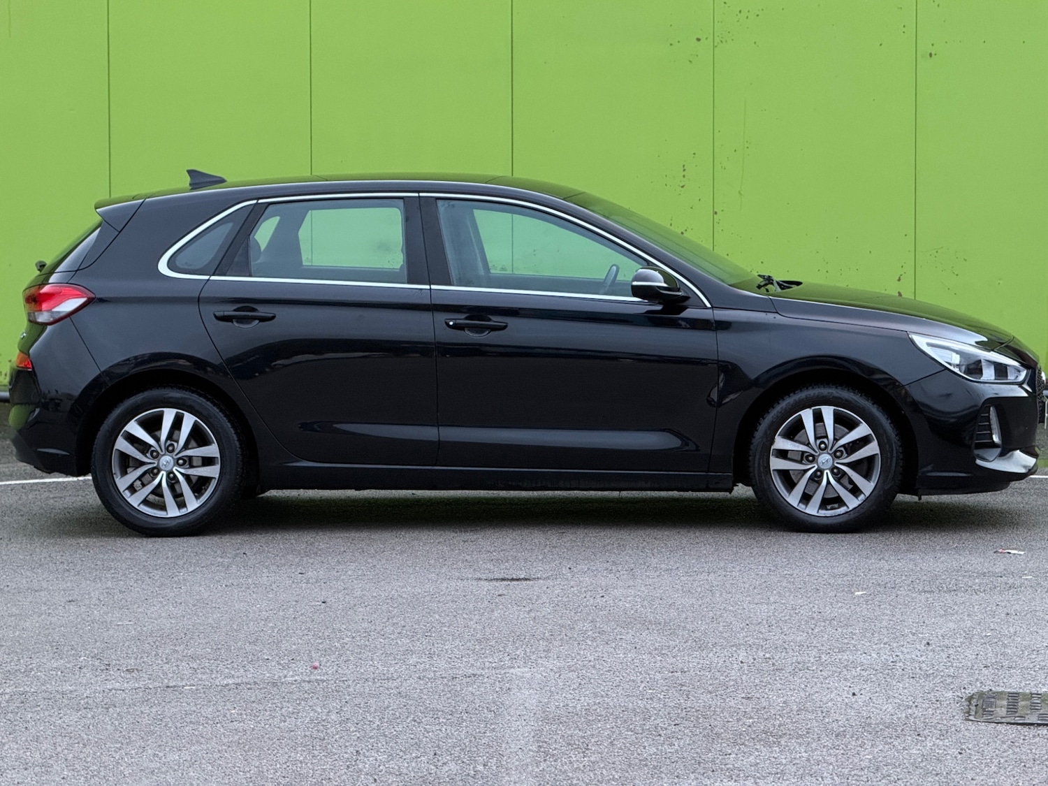 Used Hyundai i30 2018 for sale - 77548027: Photo 4