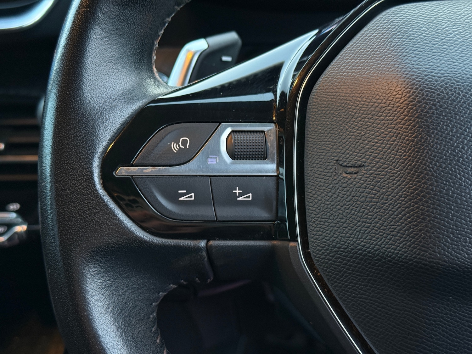 Used Peugeot 208 2020 for sale - 77564320: Photo 28