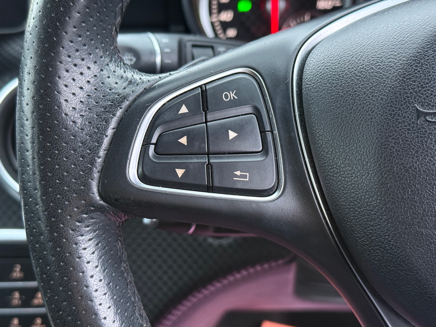 Used Mercedes-Benz A-Class 2017 for sale - 77371940: Photo 22