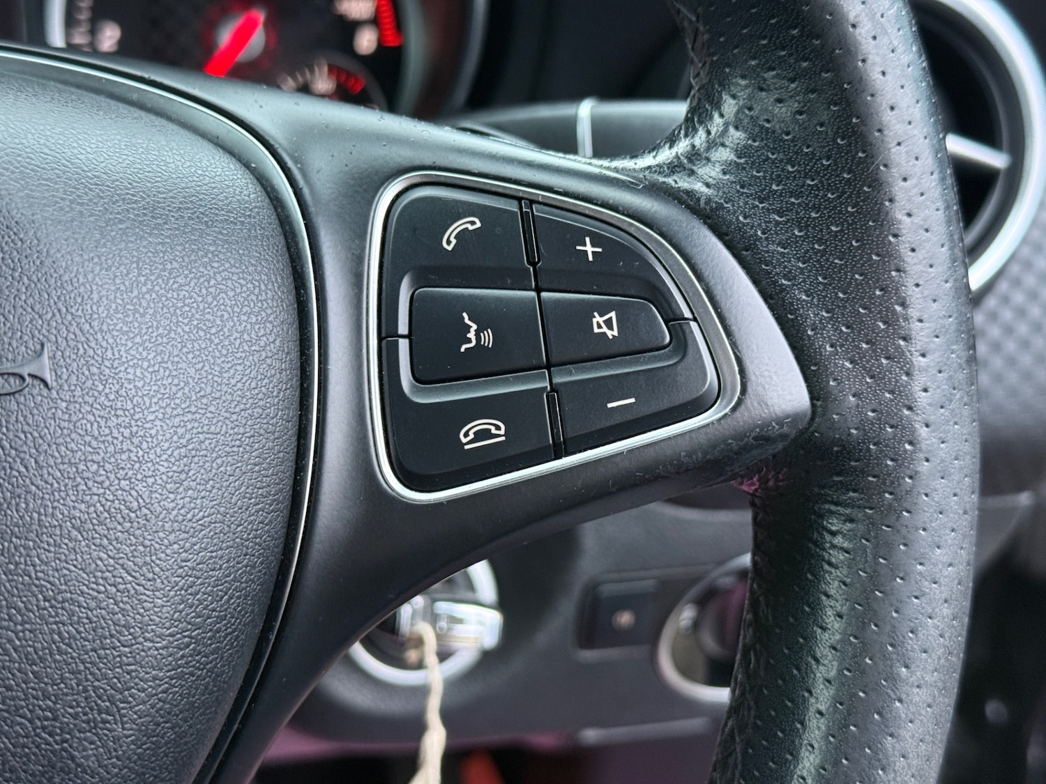 Used Mercedes-Benz A-Class 2017 for sale - 77371940: Photo 23