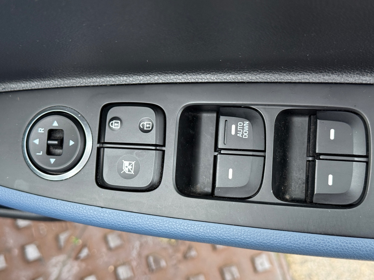 Used Hyundai i10 2016 for sale - 77041037: Photo 17