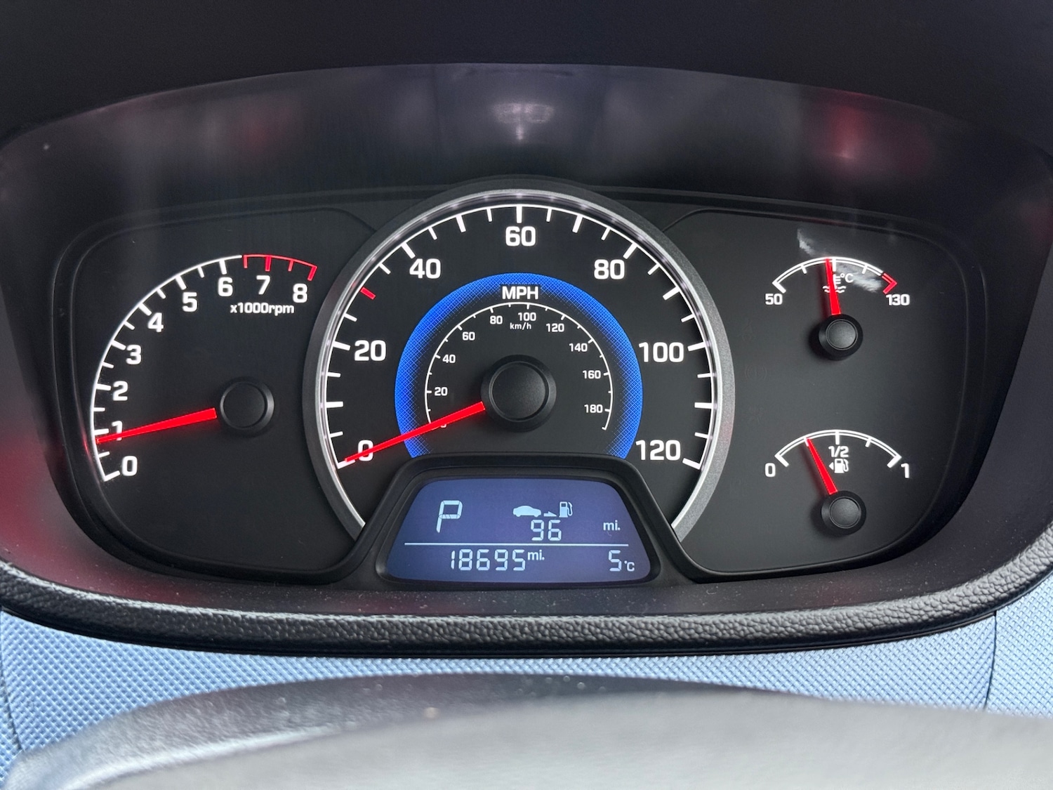 Used Hyundai i10 2016 for sale - 77041037: Photo 22