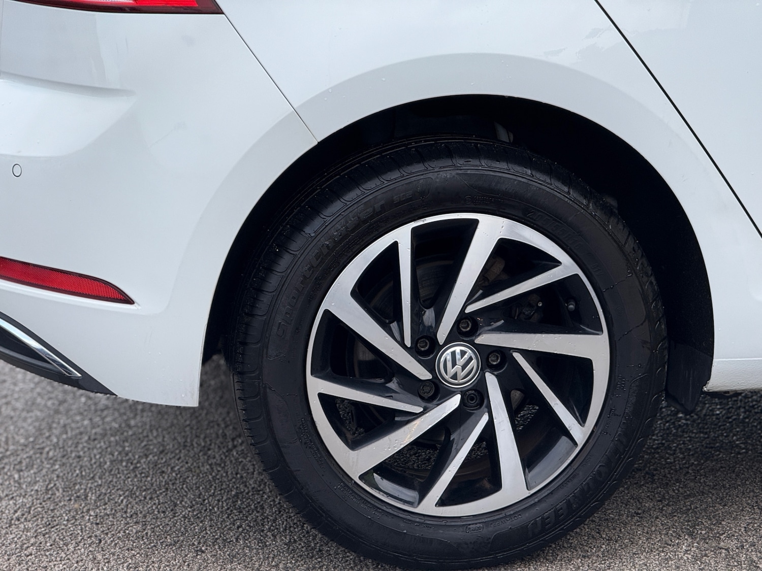 Used Volkswagen Golf 2019 for sale - 76672211: Photo 11