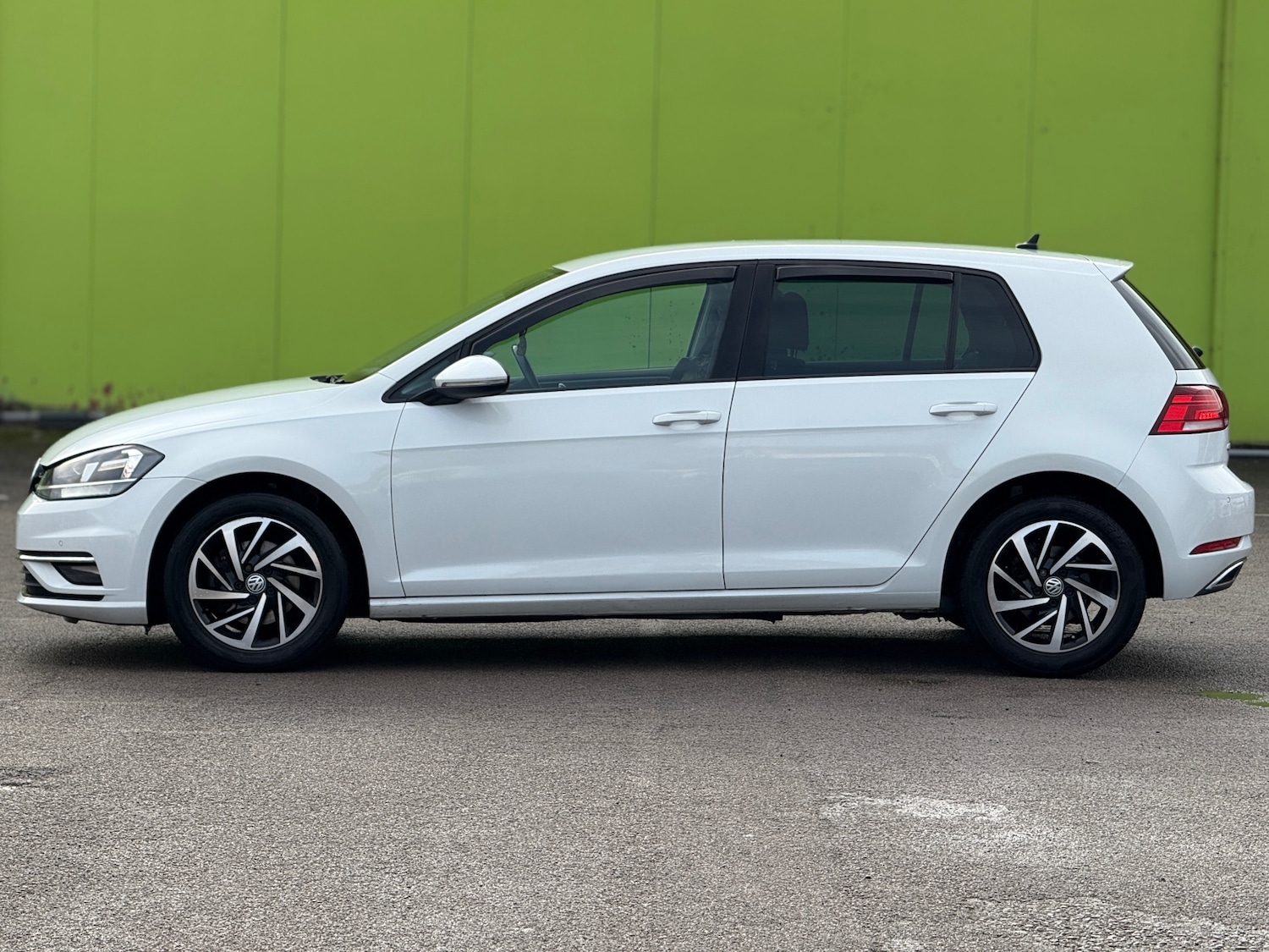 Used Volkswagen Golf 2019 for sale - 76672211: Photo 8