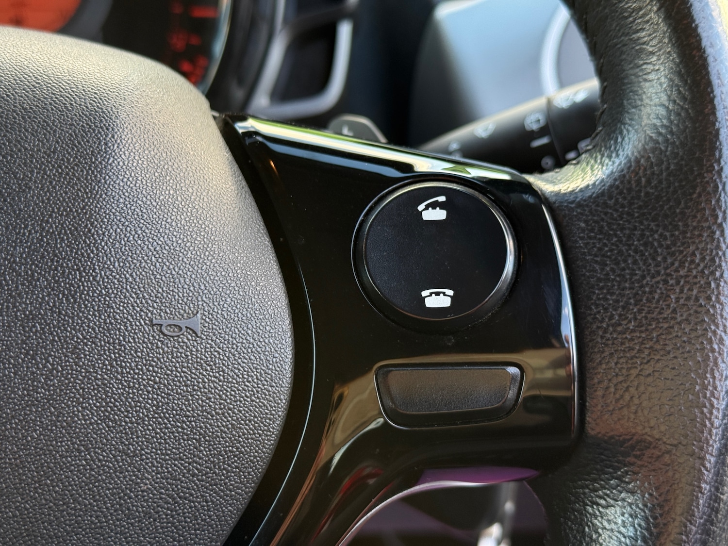 Used Peugeot 108 2017 for sale - 78199024: Photo 22