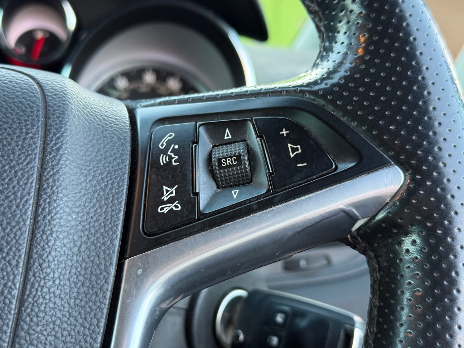 Used Vauxhall Zafira 2015 for sale - 77248329: Photo 23